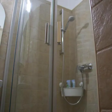 Jokai ヴェスプレーム